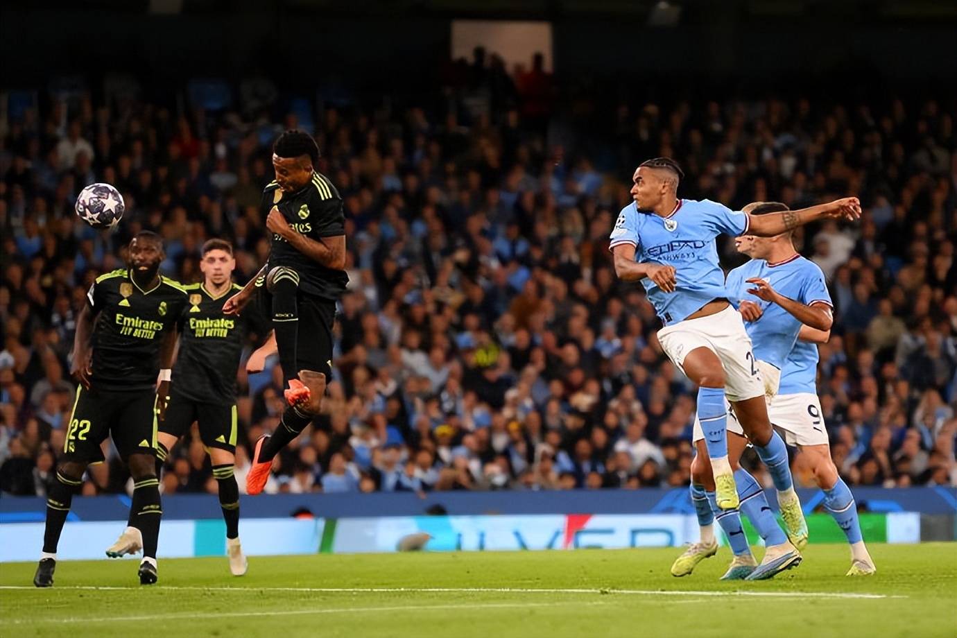 皇马近十年四大惨败，巴萨多次送大败，欧冠半决赛惨负曼城